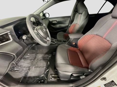 Certified 2026 Toyota Corolla SE w/ Carpet Mat Package (TMS) FWD image 21