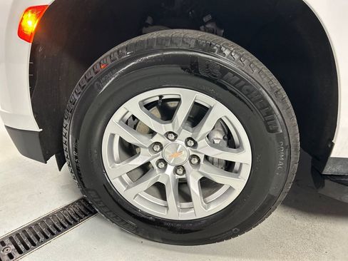 Used 2024 Chevrolet Tahoe LS image 9