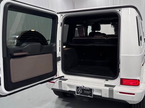 Used 2025 Mercedes-Benz G 550 image 28
