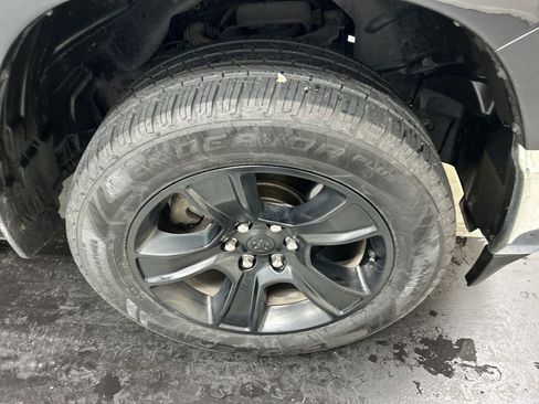 Used 2021 RAM 1500 Big Horn AWD/4WD image 8