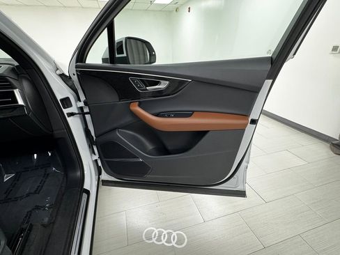 Used 2022 Audi Q7 3.0T Premium Plus w/ Premium Plus Package image 14
