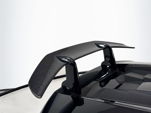 Used 2020 Lamborghini Huracan EVO image 31