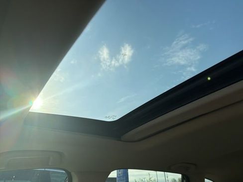 Used 2018 Honda CR-V Touring image 13