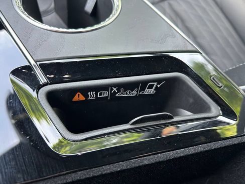 Used 2026 Cadillac Lyriq V w/ LPO, Floor Liner Package AWD/4WD image 36