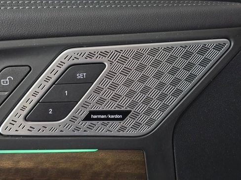 Used 2024 BMW X1 xDrive28i w/ Premium Package image 13