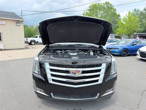 Used 2015 Cadillac Escalade ESV Premium AWD/4WD image 10