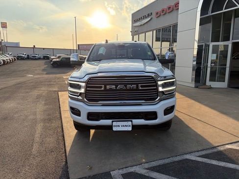 Used 2024 RAM 2500 Laramie image 9
