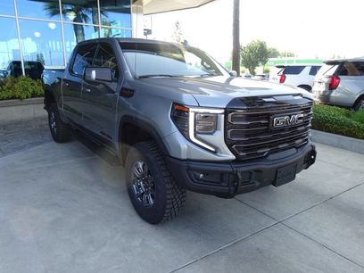 New 2026 GMC Sierra 1500 AT4X w/ LPO, Black Badging Package