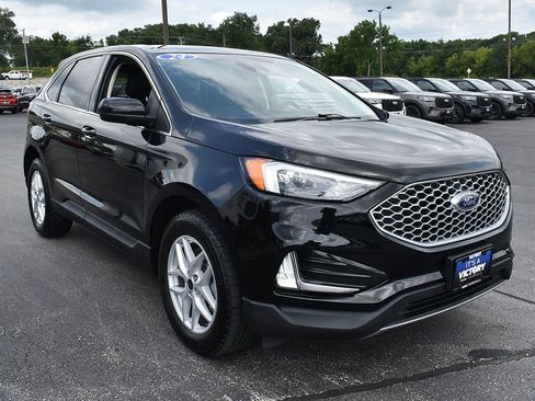 Certified 2024 Ford Edge SEL w/ Convenience Package AWD/4WD image 11