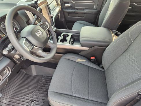 New 2027 RAM 3500 Big Horn AWD/4WD image 12