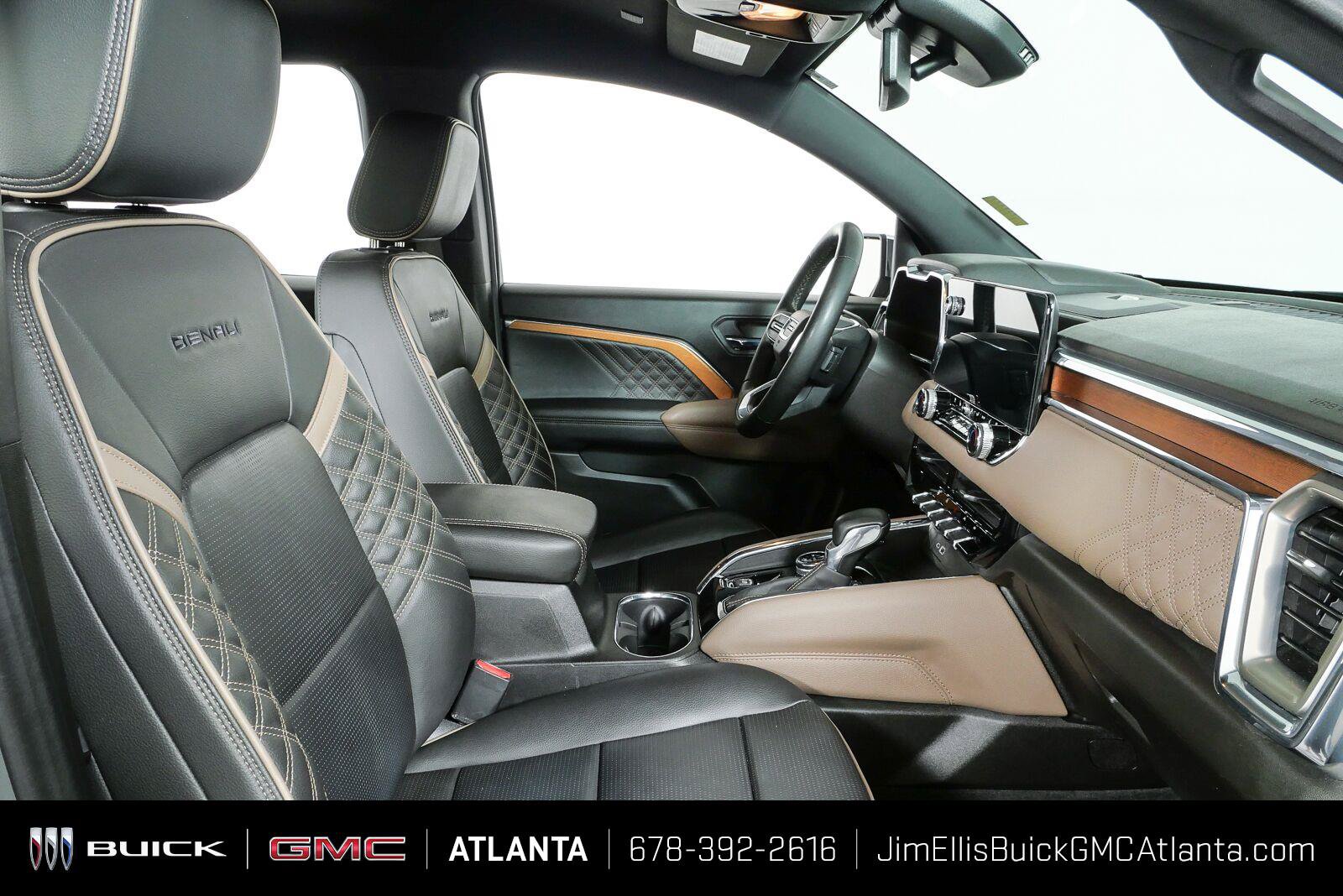 Used 2023 GMC Canyon Denali AWD/4WD image 24