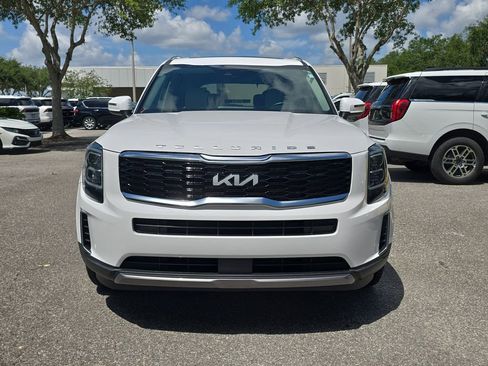 Used 2022 Kia Telluride EX w/ EX Premium Package AWD/4WD image 2