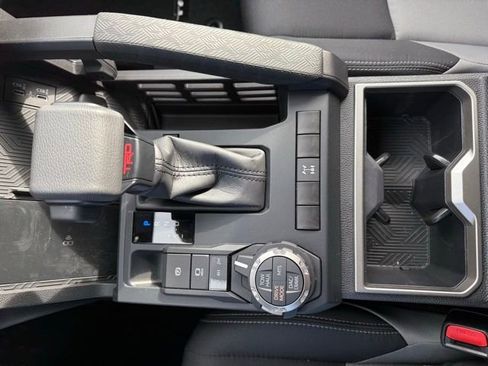 Used 2025 Toyota Tacoma TRD Off-Road w/ TRD Off Road Upgrade Package image 24