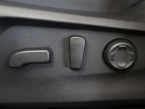 Used 2023 Subaru Ascent Limited w/ Technology Package image 35