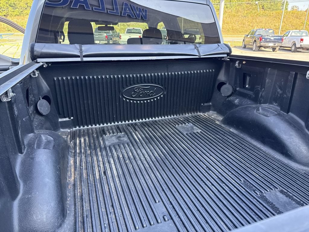 Used 2018 Ford F150 XLT w/ Equipment Group 302A Luxury AWD/4WD image 38