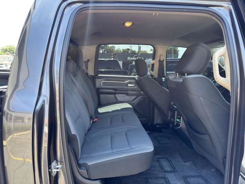 Used 2020 RAM 1500 Big Horn AWD/4WD image 36