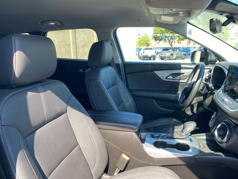 Used 2024 Chevrolet Blazer LT w/ Sound & Technology Package image 24