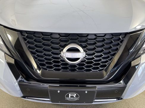 Certified 2023 Nissan Murano SV w/ SV Midnight Edition Package AWD/4WD image 27