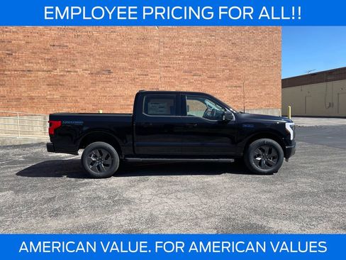 New 2025 Ford F150 Lightning Flash AWD/4WD image 6