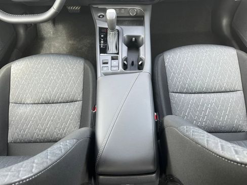New 2026 Nissan Sentra SV w/ SV Convenience Package FWD image 31