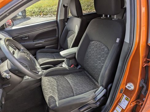 Used 2021 Mitsubishi Outlander Sport SE image 8