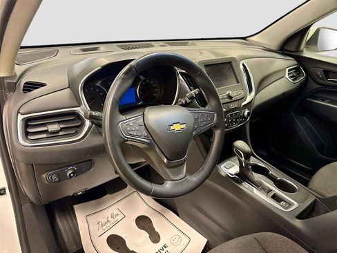 Used 2024 Chevrolet Equinox LT image 9