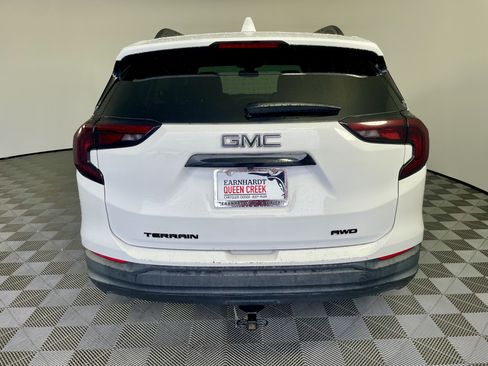 Used 2020 GMC Terrain SLE w/ Driver Convenience Package AWD/4WD image 5