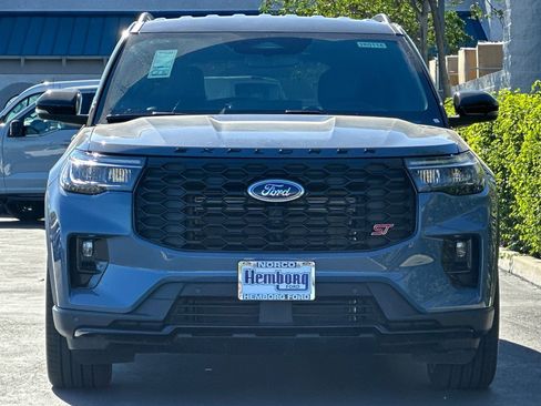 New 2026 Ford Explorer ST image 9