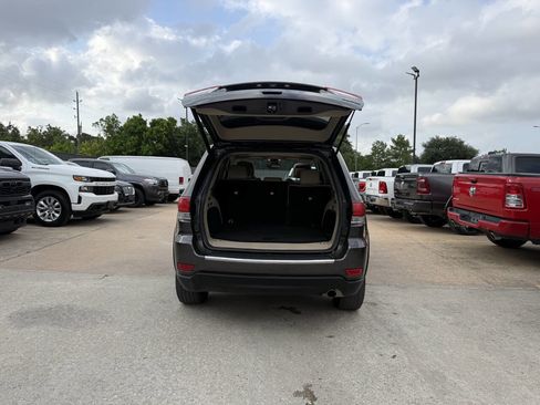 Used 2020 Jeep Grand Cherokee Limited RWD image 37