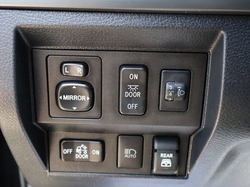 Used 2020 Toyota Tundra TRD Pro AWD/4WD image 45