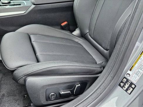 Used 2026 BMW 430i xDrive w/ Parking Assistance Package AWD/4WD image 4