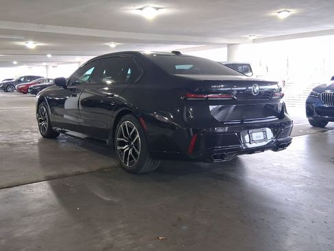 Certified 2024 BMW 760i xDrive 760i xDrive w/ Premium Package 2 image 3