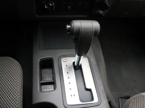 Used 2007 Nissan Xterra S w/ Utility Pkg image 8