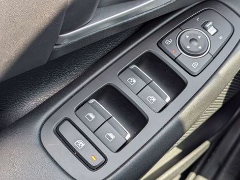 Used 2025 Hyundai Sonata SEL FWD image 21