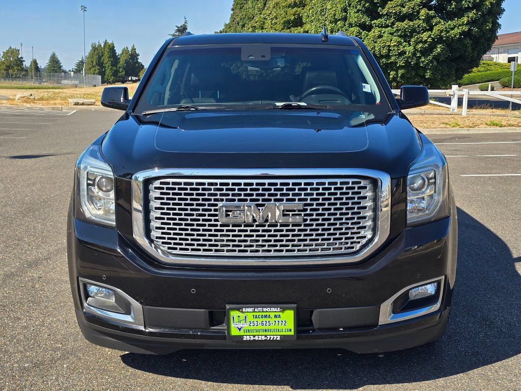 Used 2016 GMC Yukon Denali w/ Open Road Package AWD/4WD image 8