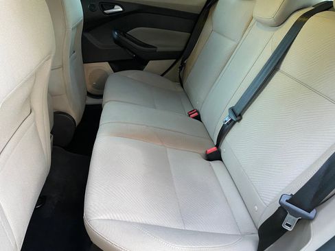 Used 2016 Ford Focus Electric Hatchback image 39