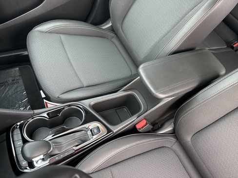 New 2025 Buick Encore GX Preferred FWD image 22