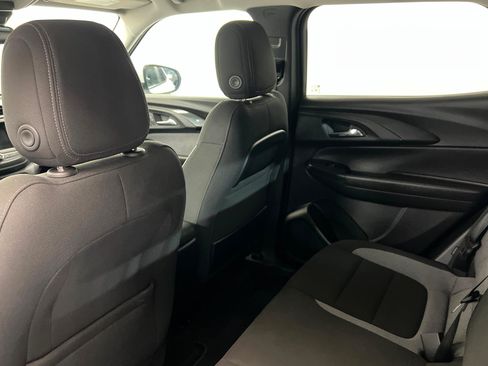 Used 2023 Chevrolet TrailBlazer LT FWD image 20