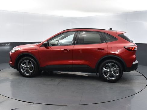 Certified 2025 Ford Escape ST-Line image 2