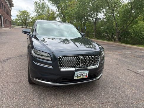 Used 2023 Lincoln Nautilus Reserve w/ Equipment Group 201A AWD/4WD image 8