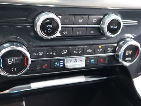 Used 2021 Ford F150 Lariat AWD/4WD image 28
