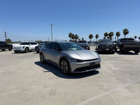 Used 2024 Kia EV6 Wind RWD image 4