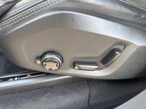 Used 2022 Volvo XC90 T6 Inscription w/ Climate Package image 22