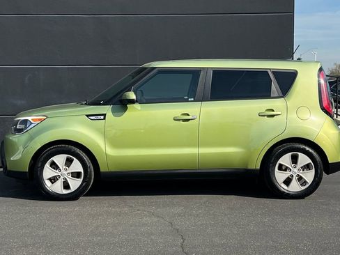 Used 2016 Kia Soul Base image 9