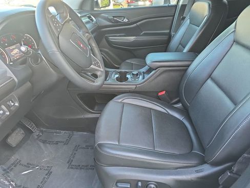 Used 2023 GMC Acadia SLT FWD image 30