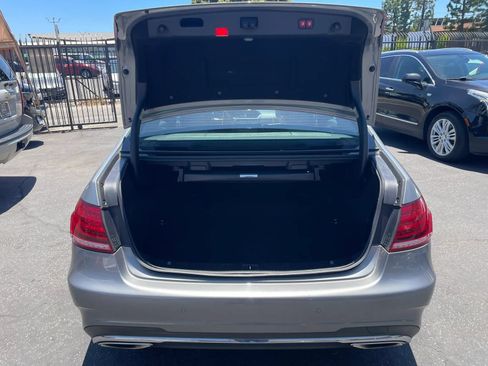 Used 2014 Mercedes-Benz E 350 Sedan image 15