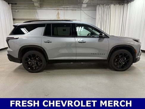 Used 2024 Chevrolet Traverse RS w/ LPO, Floor Liner Package image 3