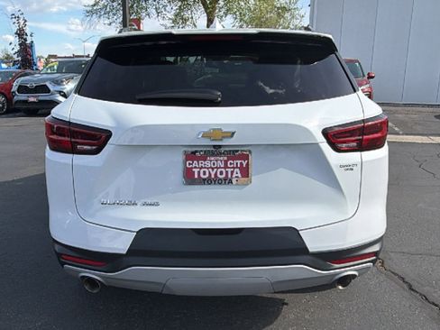 Used 2023 Chevrolet Blazer LT AWD/4WD image 4
