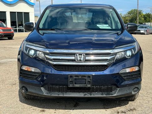 Used 2018 Honda Pilot LX image 2