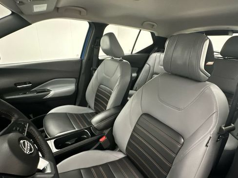 Certified 2023 Nissan Kicks SR w/ SR Premium Package FWD image 9